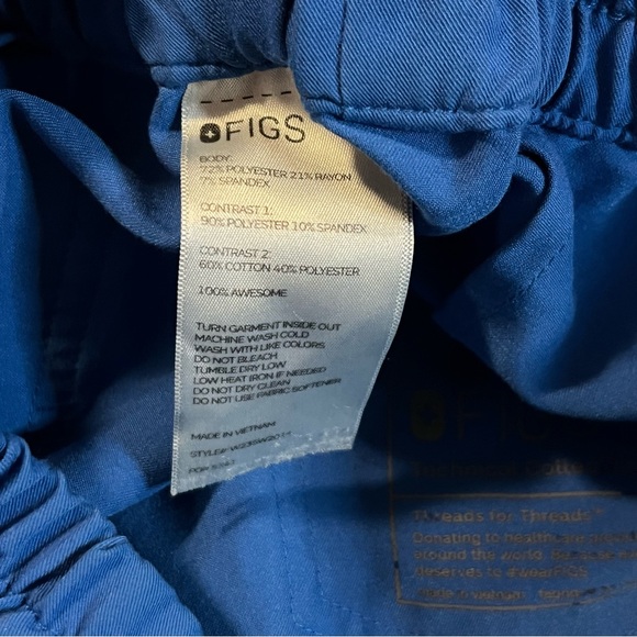FIGS Technical Collection Sets - 2 Joggers & 2 Tops | Blue Medium - Picture 13 of 14